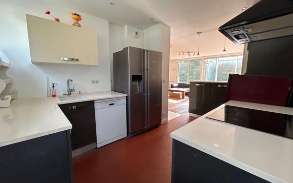 Maison à vendre    7 pièces • 180 m2 Gif-sur-Yvette