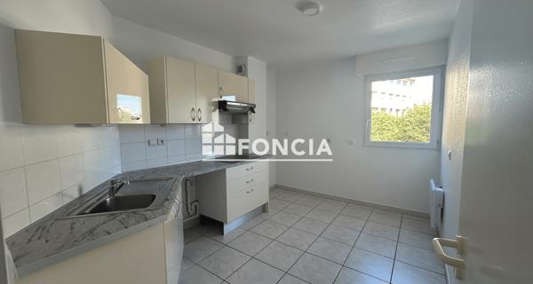 Location Appartement 3 pièces 77.79 m² - Perpignan 66000