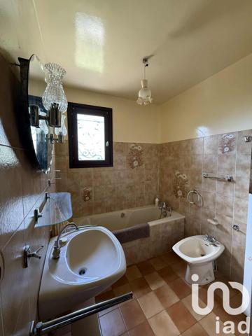 Maison à vendre 6 pièces 130 m² Yzeure