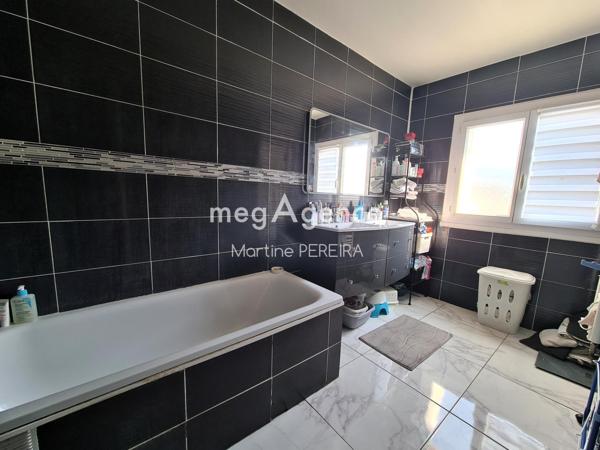 Maison à PLAISIR, 78370 - 5 pièces 100m²