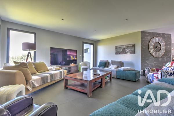 Maison à vendre 5 pièces 232 m² Rilhac-Rancon