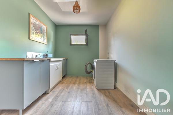 Maison à vendre 5 pièces 232 m² Rilhac-Rancon