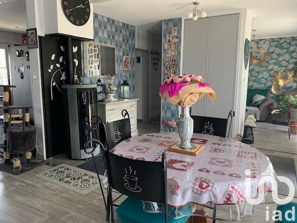 Maison à vendre 4 pièces 96 m² Saint-Just-sur-Dive