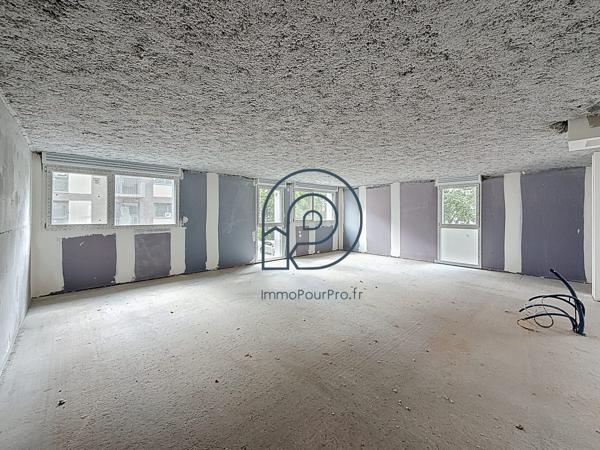 Croix – La Maillerie | Bureau neuf 94 m² + loggia | À vendre