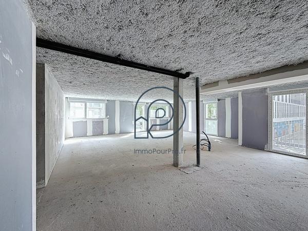 Croix – La Maillerie | Bureau neuf 94 m² + loggia | À vendre