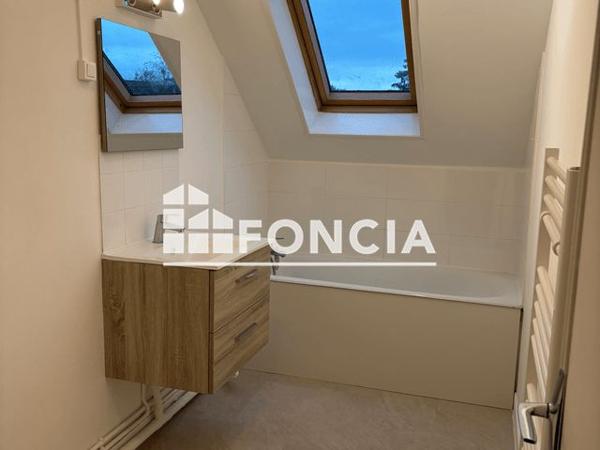 Location Appartement 3 pièces 74.09 m² - 51/51 BIS BD ANDRE MALRAUX Verneuil Sur Seine 78480