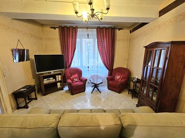 Eauze (32800) ENSEMBLE IMMOBILIER T8 - 204M² AVEC DEUX MAISONS INDEPENDANTES AVEC COUR INTERIEUR / EAUZE