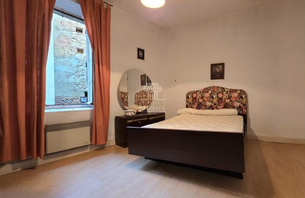 Eauze (32800) ENSEMBLE IMMOBILIER T8 - 204M² AVEC DEUX MAISONS INDEPENDANTES AVEC COUR INTERIEUR / EAUZE