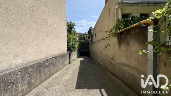 Parking à vendre 43 m² Pantin