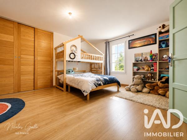 Maison à vendre 8 pièces 314 m² Créon