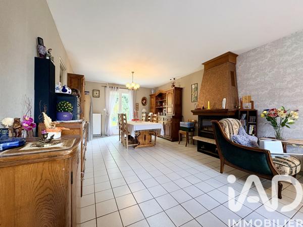 Maison à vendre 4 pièces 90 m² Saint-Amand-Montrond
