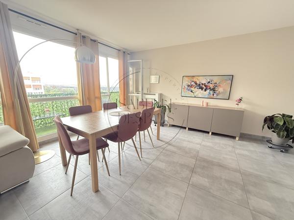 CHAMBOURCY – Appartement familial 92 m² – 3 chambres – Balcon – DPE D
