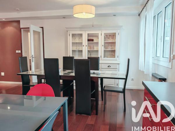 Location appartement 3 pièces 74 m² Lyon 7