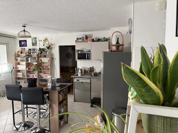 Vente                                                      Appartement
                        
                     2 pièces                      52 m2                     à Olemps
