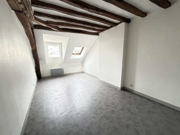 Appartement à vendre à Angers – 48 m² – Hyper-centre – Dernier étage Détails des diagnostics énergétiques