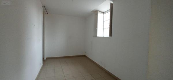 Appartement à rénover à vendre à Langres en Haute-Marne (52200), ref : 52020-26