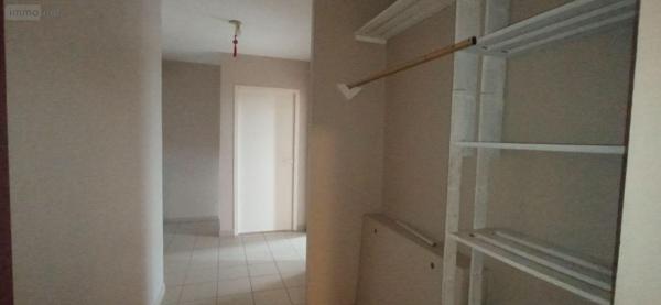 Appartement à rénover à vendre à Langres en Haute-Marne (52200), ref : 52020-26