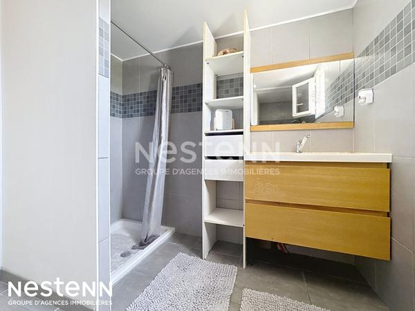 Maison à Canet comprenant 4 chambres et double garage