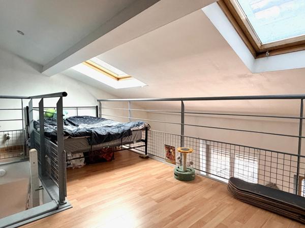 Appartement lumineux avec mezzanine