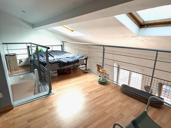 Appartement lumineux avec mezzanine