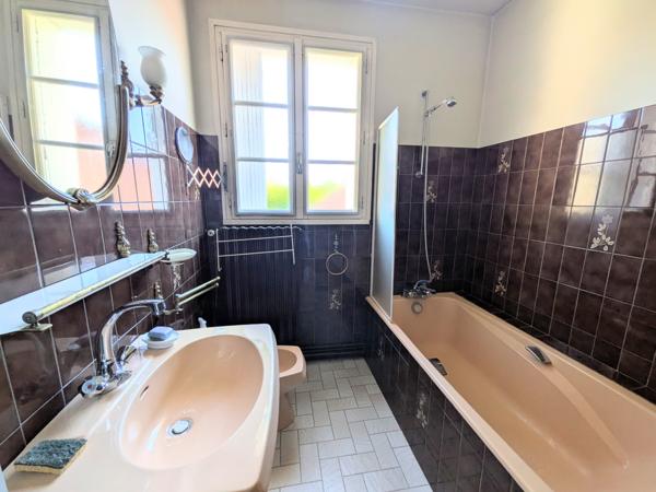 Maison à vendre à Saint-Yrieix-la-Perche (87500) - Haute-Vienne