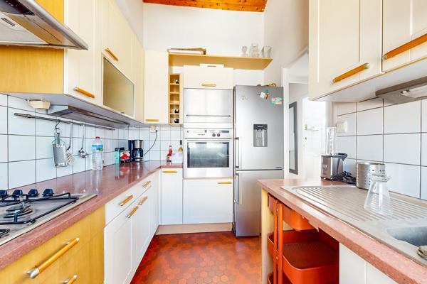 Ciboure Socoa – Appartement T3 dernier étage, vue mer et Fort de Socoa, terrasse et box