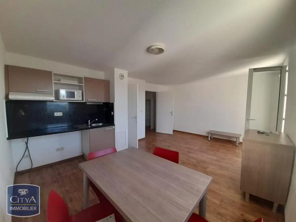 Appartement à louer 1 pièce 33.19m² Fréjus (83600)