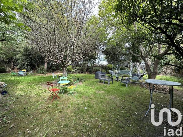 Maison à vendre 7 pièces 141 m² Vaux-le-Pénil