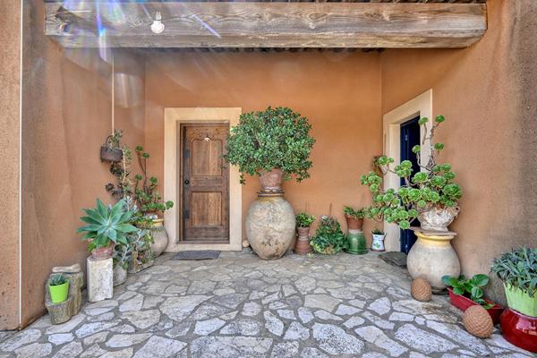 Elégance intemporelle d’une maison provençale