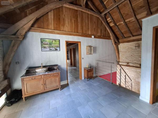 Villa à vendre à Salignac-Eyvigues en Dordogne (24590), ref : 18113/123