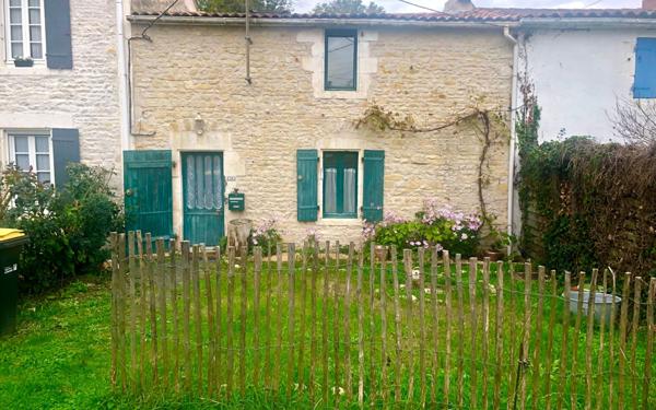 Maison à vendre    4 pièces •  Saint-Médard-d'Aunis