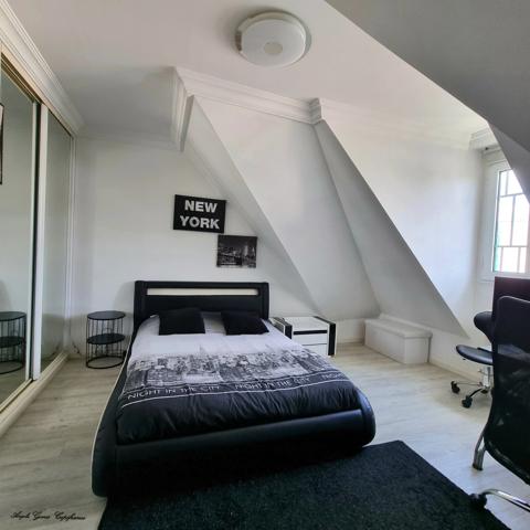 Maison individuelle à vendre 5 pièces GAGNY Terrain 359 m2 proche RER E (93)