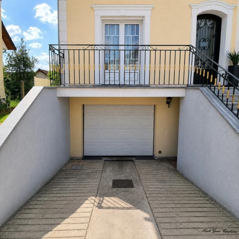 Maison individuelle à vendre 5 pièces GAGNY Terrain 359 m2 proche RER E (93)