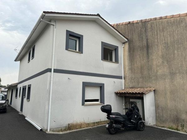 Maison traditionnelle à louer, 5 pièces - Merignac 33700