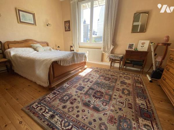 Nantes Saint Félix Au calme de son impasse maison ancienne avec jardin