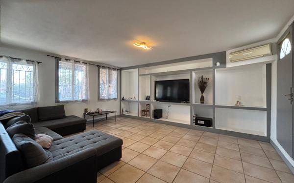 Maison à vendre    5 pièces • 207 m2 Espira-de-l'Agly