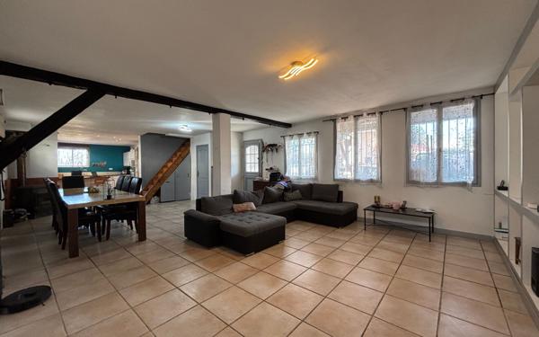 Maison à vendre    5 pièces • 207 m2 Espira-de-l'Agly