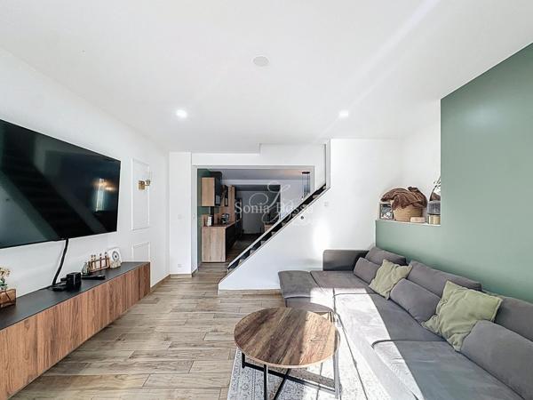 EXCLUSIVITE ROUVROY VILLAGE MAISON INDIVIDUELLE 2 CHAMBRES GARAGE JARDIN