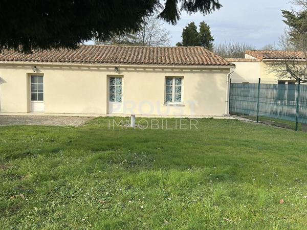 Exclusivité Saint Symphorien ensemble de deux maisons avec jardin et garage