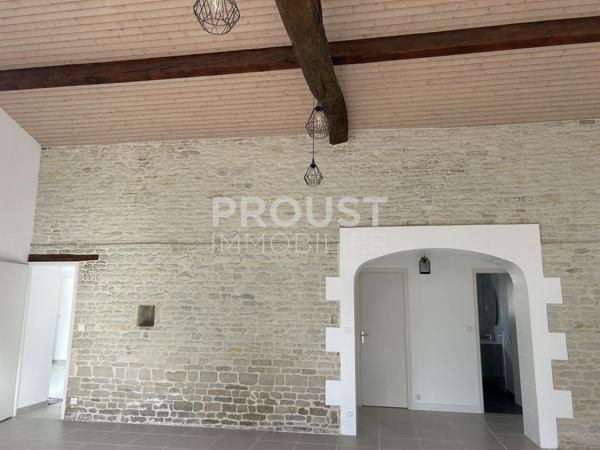 Exclusivité Saint Symphorien ensemble de deux maisons avec jardin et garage