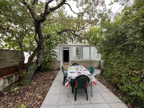 Maison à vendre |  Saint-Pierre-de-Juillers |  4 pièces | 74 m²