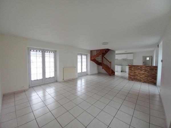 MAISON EN PIERRE A VENDRE KERGRIST 56 BRETAGNE