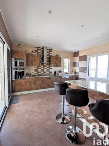 Maison à vendre 7 pièces 210 m² Chaingy