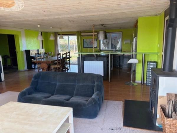 PLAISANCE(32) proche: au bout du chemin , SANS VOISIN, belle VUE, belle MAISON 174m2 économique, écologique, sur 15000m2 de terrain plat, dominant,