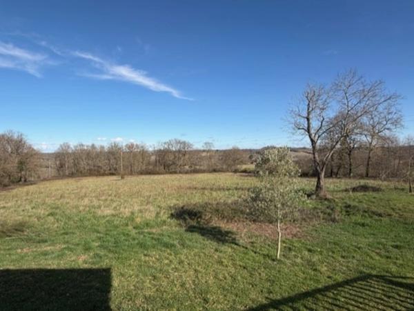 PLAISANCE(32) proche: au bout du chemin , SANS VOISIN, belle VUE, belle MAISON 174m2 économique, écologique, sur 15000m2 de terrain plat, dominant,