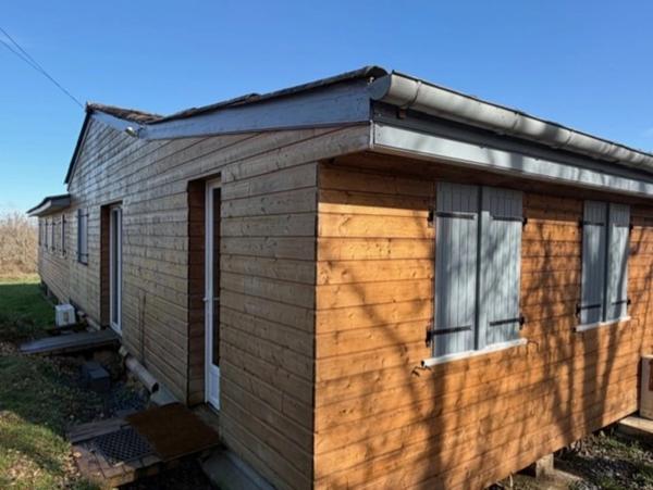 PLAISANCE(32) proche: au bout du chemin , SANS VOISIN, belle VUE, belle MAISON 174m2 économique, écologique, sur 15000m2 de terrain plat, dominant,