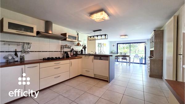 Maison 8 pièces - 191 m²