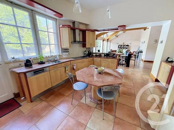 Maison à vendre  10 pièces - 330 m 2   LAVAL  - 53