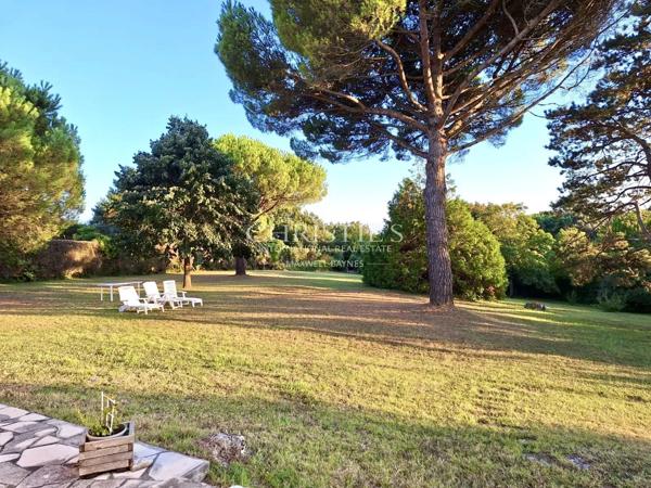 Villa au sein d’un parc privé, proche plage – Saint-Palais-sur-Mer