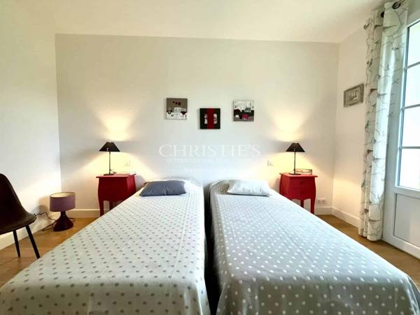 Villa au sein d’un parc privé, proche plage – Saint-Palais-sur-Mer